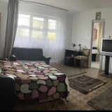 Titan, Bl 1 Decembrie, Postavarul